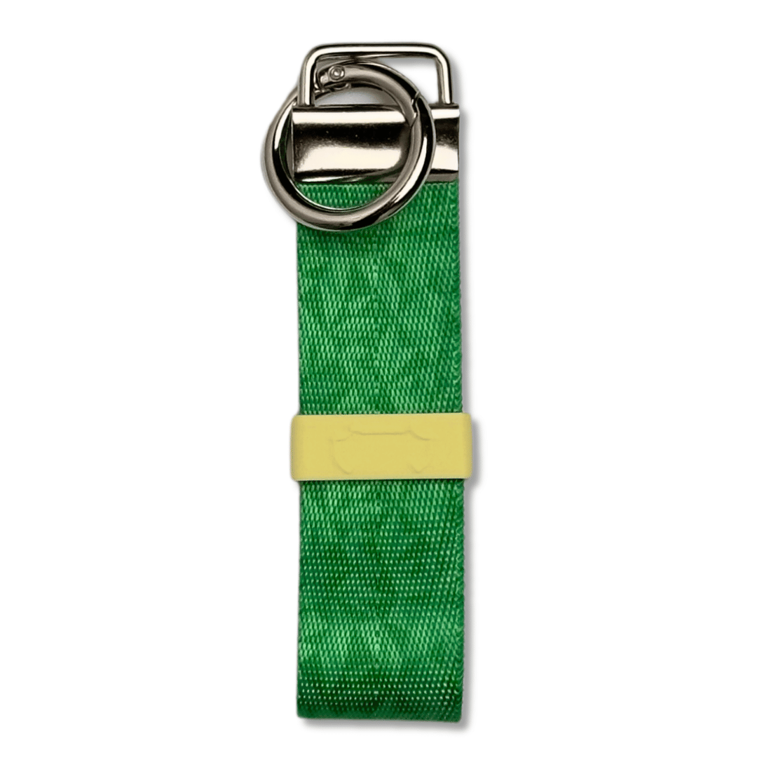 Hundekotbeutelhalter grün mit Rundkarabiner - praktisches Accessoire
