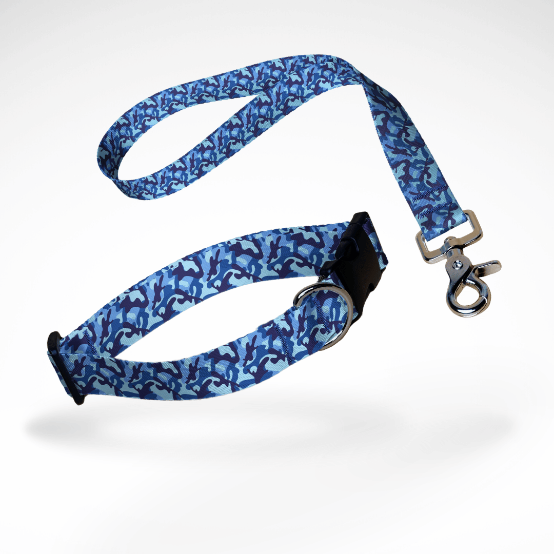 Set aus kurzer Hundeleine, Kurzführer, und Hundehalsband mit kostenloser Personalisierung mit Scherenkarabiner, blau Camouflage