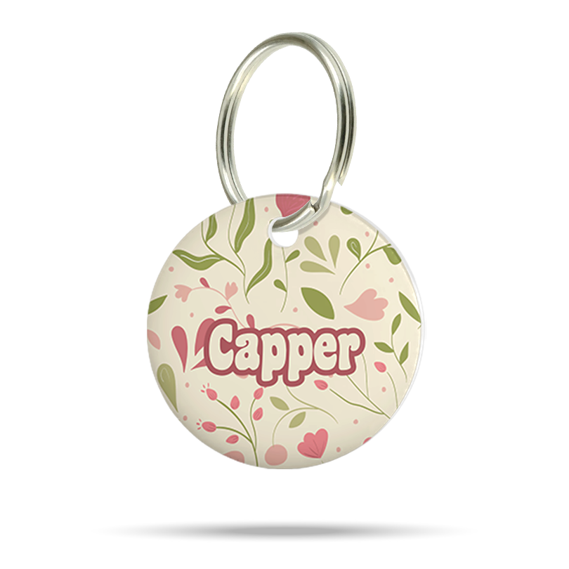 Acryl Hundemarke mit floralen Mustern in Beige, personalisiert, leise und klimperfrei, elegante Tiermarke für Hunde