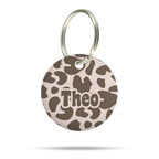Acryl Hundemarke im Leo Design braun, personalisiert, leise und klimperfrei, stylische Dog ID mit Namen „Theo“
